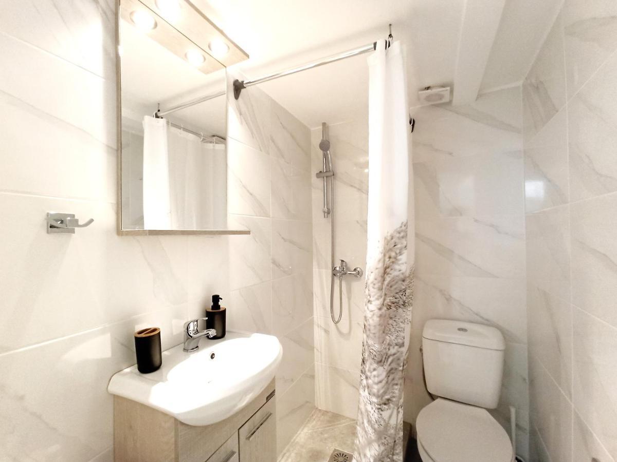 Mikalis Studio Athènes Extérieur photo