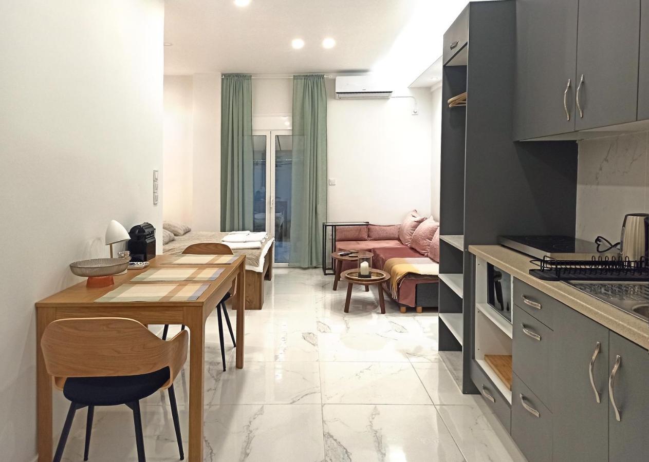 Mikalis Studio Athènes Extérieur photo