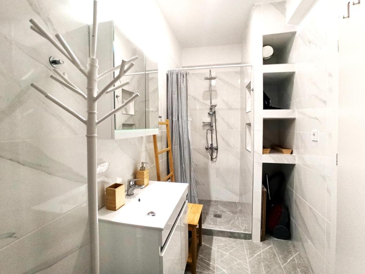 Mikalis Studio Athènes Extérieur photo